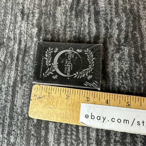 The Witchs Familiar Runic Oracle Card Deck Tarot A White Witch Oracle Deck New - Picture 8 of 9